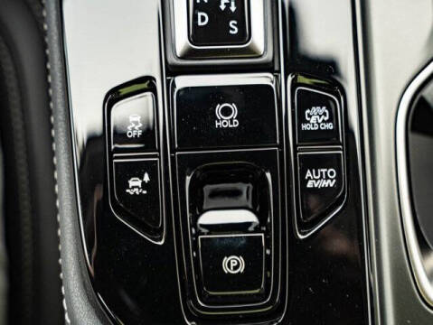 2026 Lexus NX 450h+ Luxury