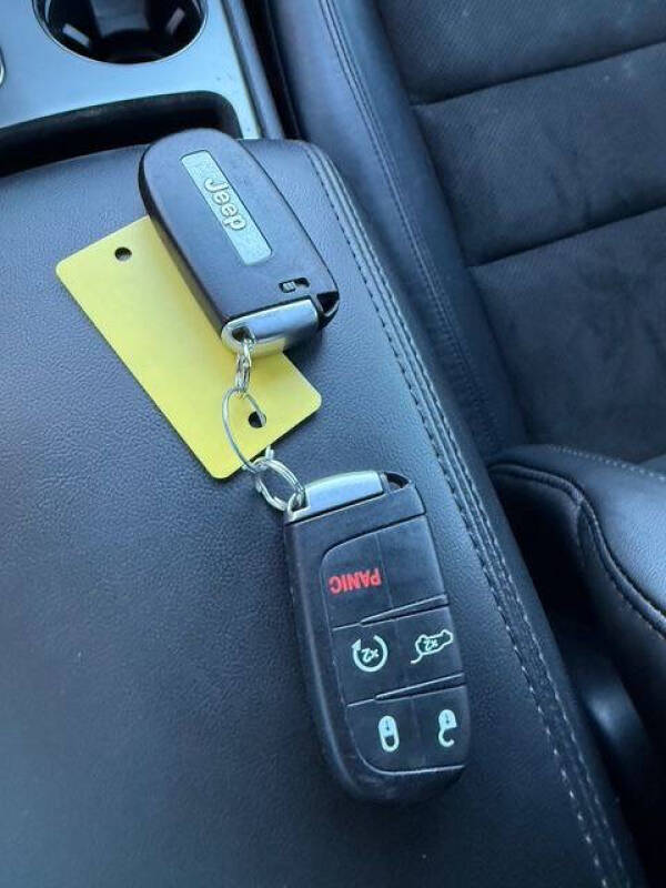 2020 Jeep Grand Cherokee Laredo