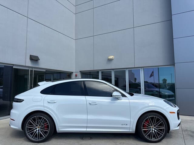 2023 Porsche Cayenne GTS Coupe