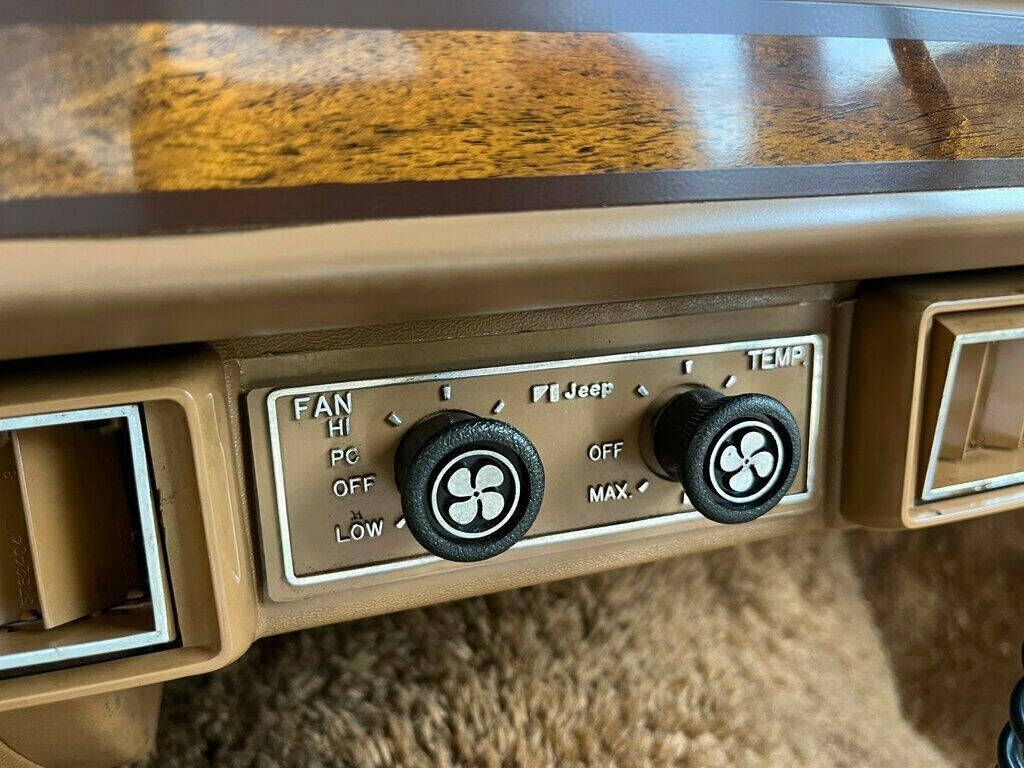 1981 Jeep Wagoneer 90