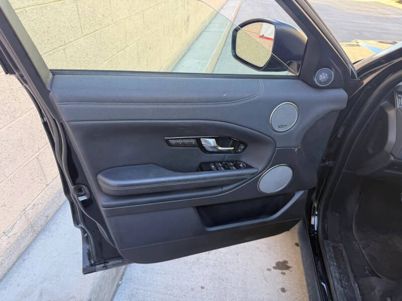 2019 Land Rover Range Rover Evoque SE Premium