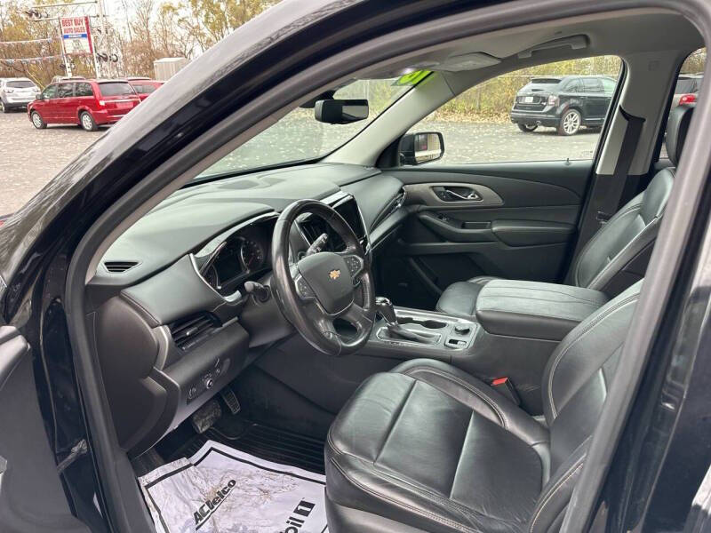 2018 Chevrolet Traverse 3LT photo 11