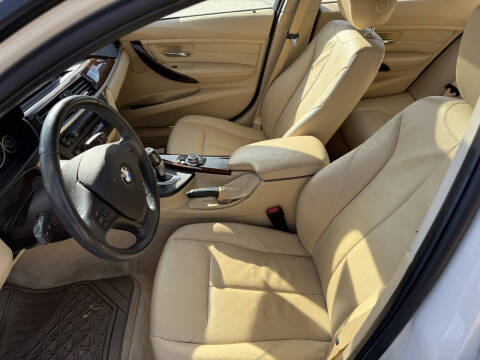 2013 BMW 3 Series 328i