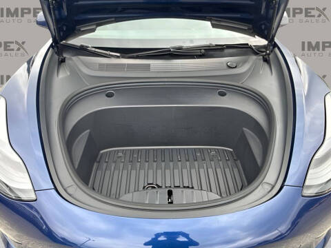 2023 Tesla Model 3 Performance