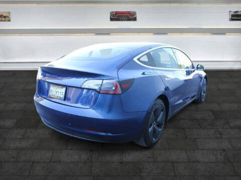 2020 Tesla Model 3 Standard Range Plus