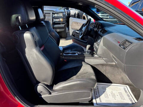 2012 Dodge Challenger SRT8 392