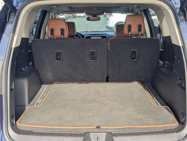 2017 GMC Acadia SLT-1