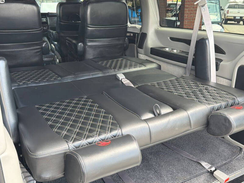 2023 Chevrolet Express 2500