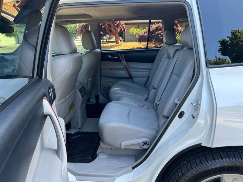 2010 Toyota Highlander Limited