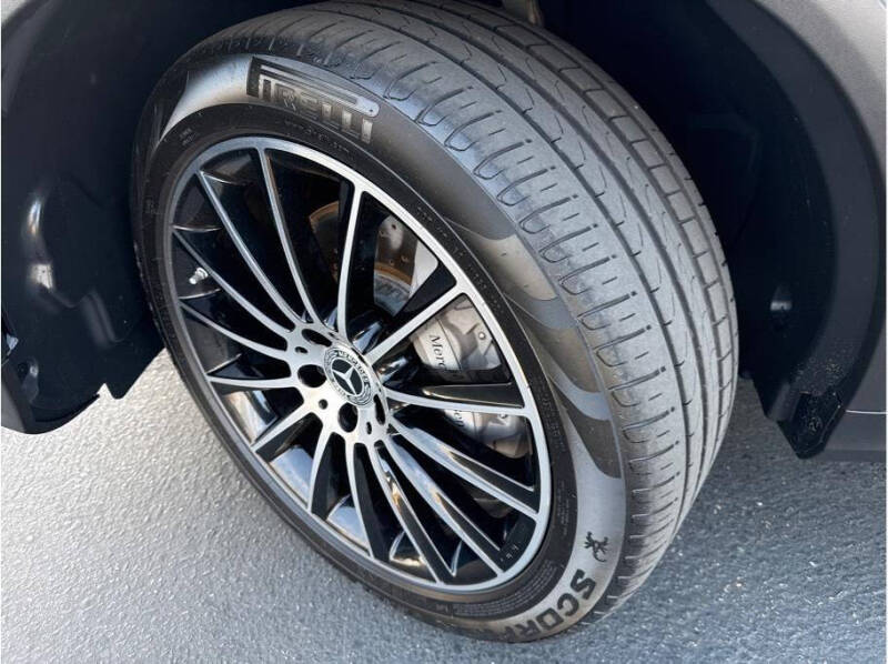 2017 Mercedes-Benz GLC GLC 300