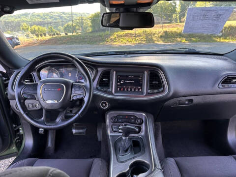 2018 Dodge Challenger SXT
