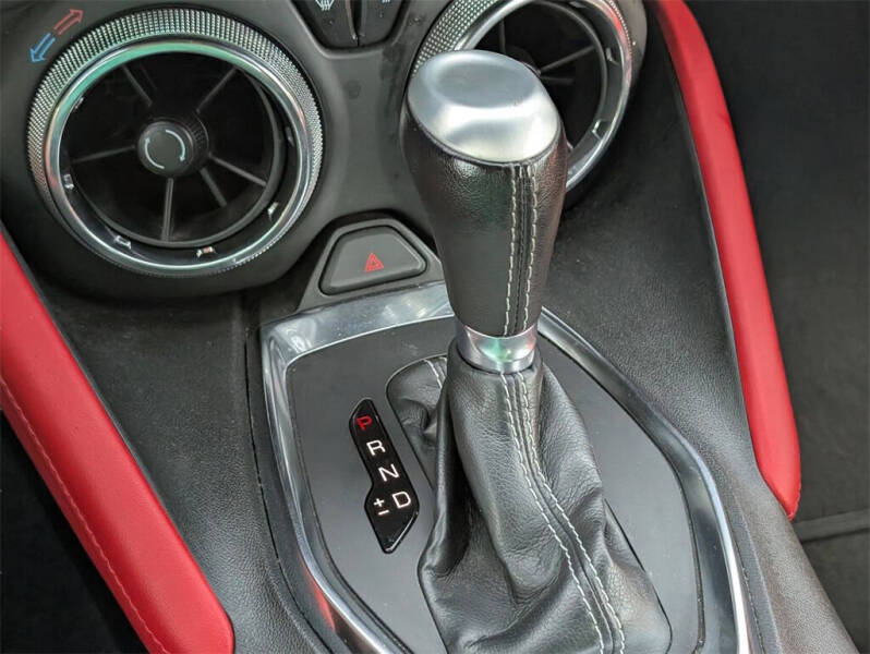 2022 Chevrolet Camaro LT1