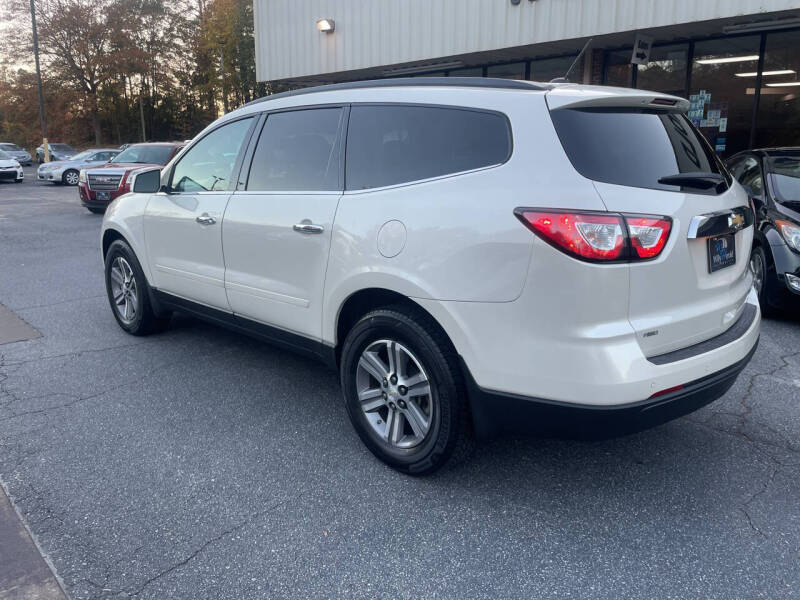 2015 Chevrolet Traverse 2LT photo 8