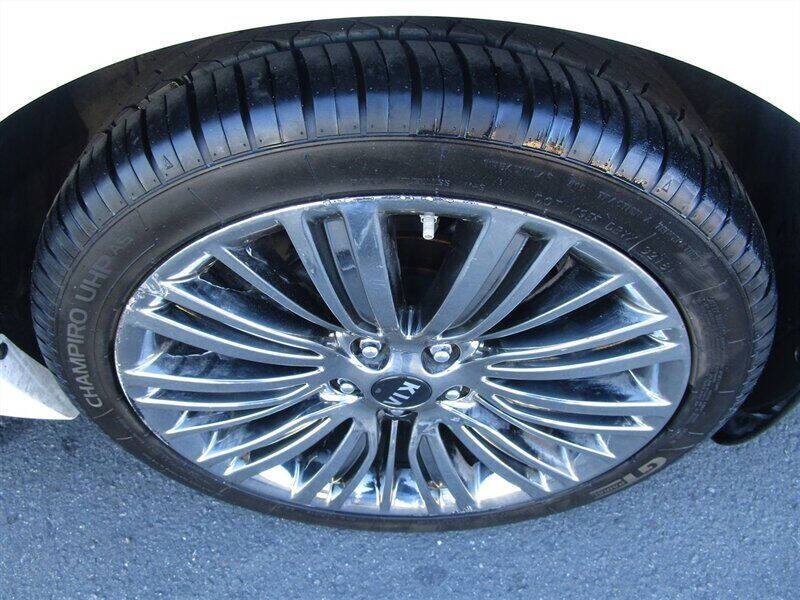 2014 Kia Cadenza Premium