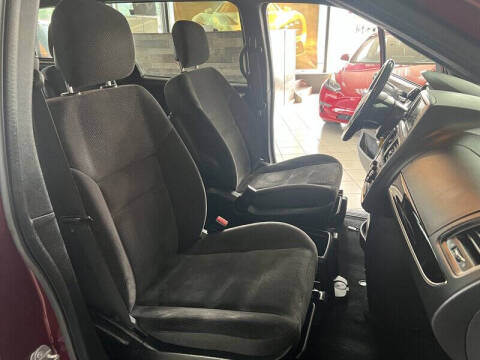 2018 Dodge Grand Caravan SE Plus