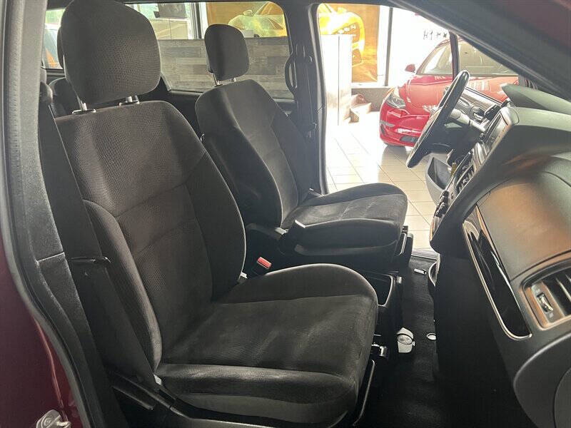 2018 Dodge Grand Caravan SE Plus