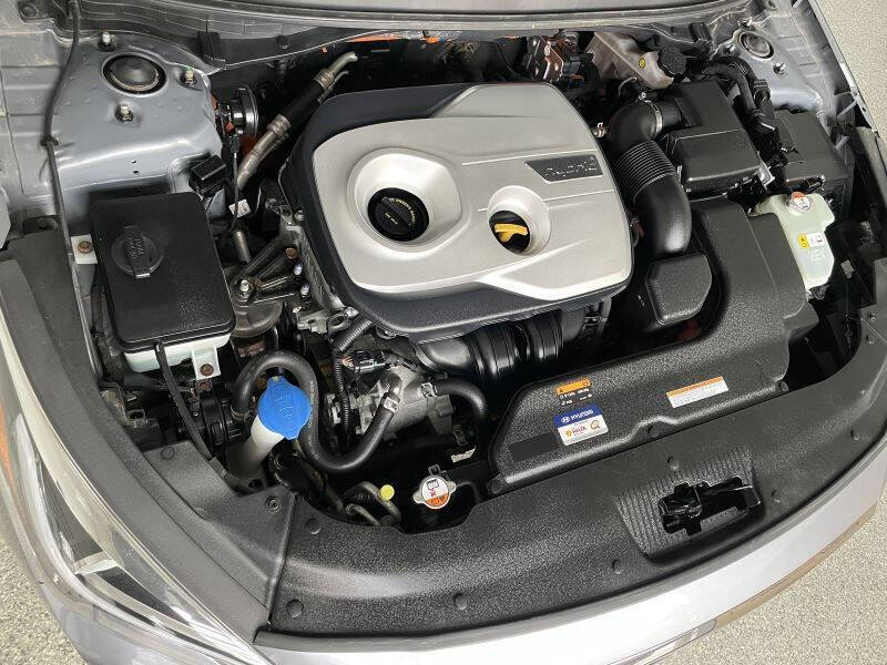 2016 Hyundai Sonata Hybrid SE