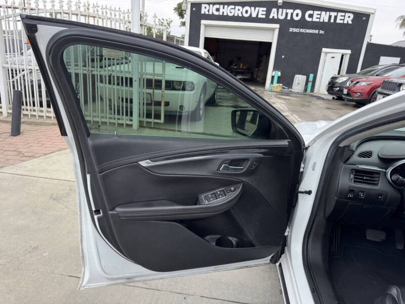2017 Chevrolet Impala LT