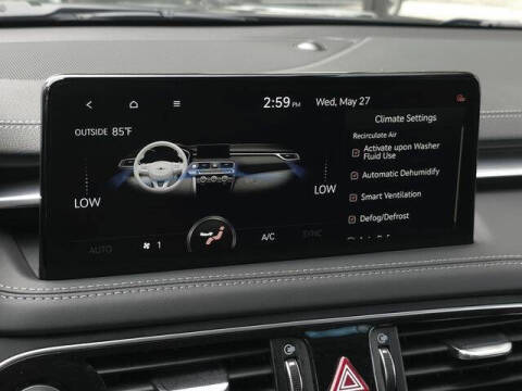 2023 Genesis G70