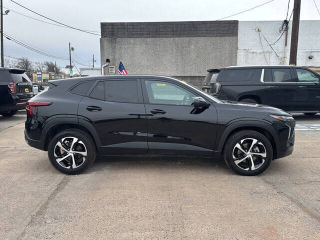 2024 Chevrolet Trax RS