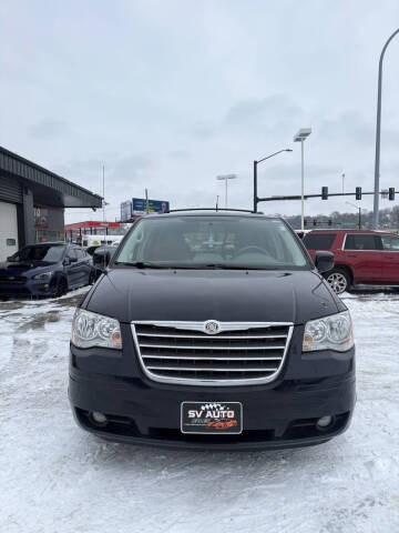 2010 Chrysler Town and Country Touring