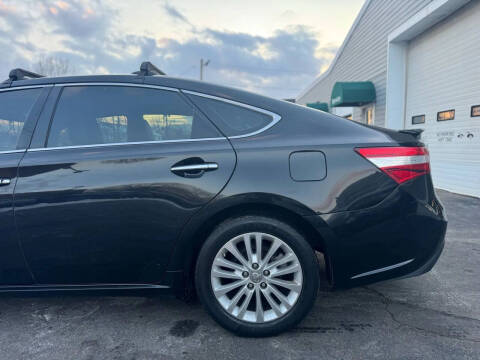 2014 Toyota Avalon Hybrid XLE Premium