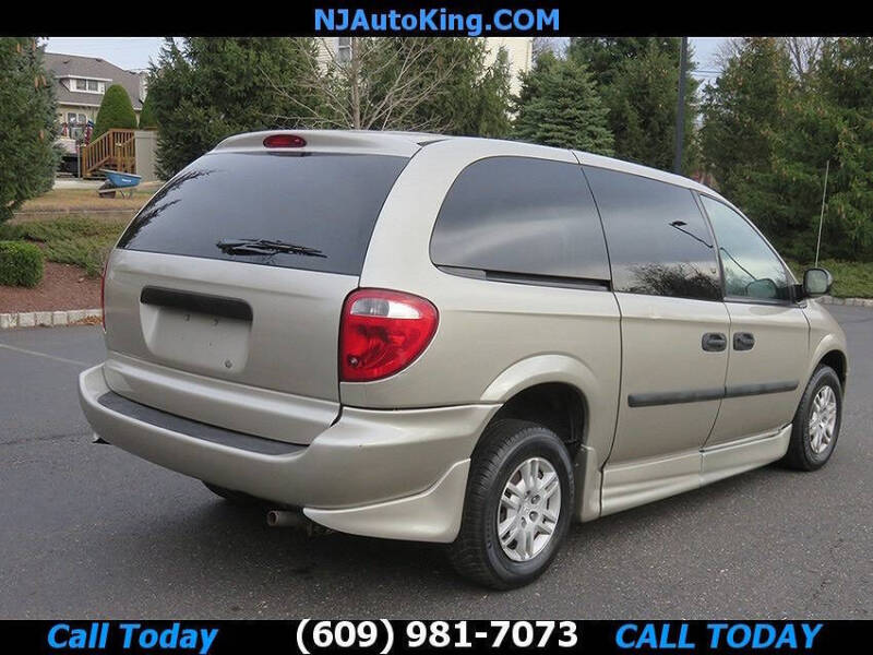 2005 Dodge Grand Caravan SE Plus