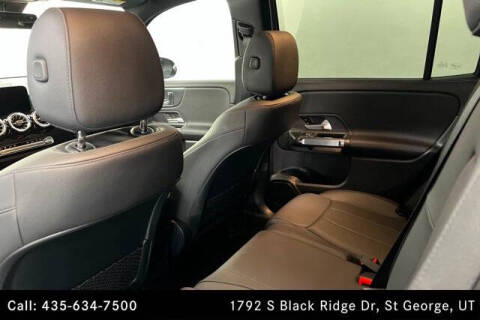 2025 Mercedes-Benz GLB GLB 250 4MATIC