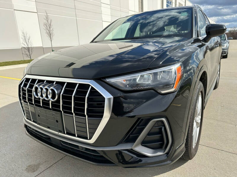 Used 2021 Audi Q3 S Line Premium with VIN WA1DECF35M1032054 for sale in Elmhurst, IL