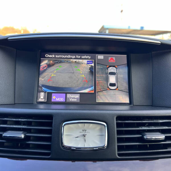 2018 Infiniti Q70 3.7 Luxe