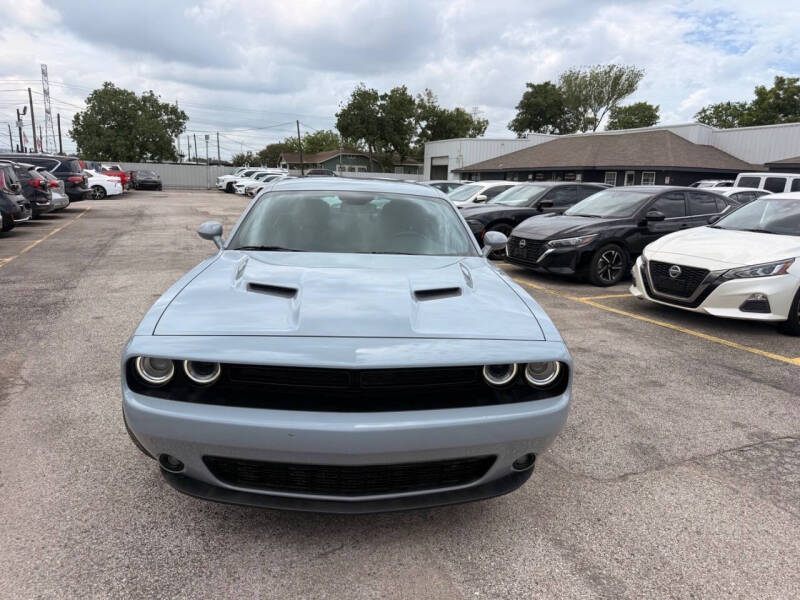 2020 Dodge Challenger SXT