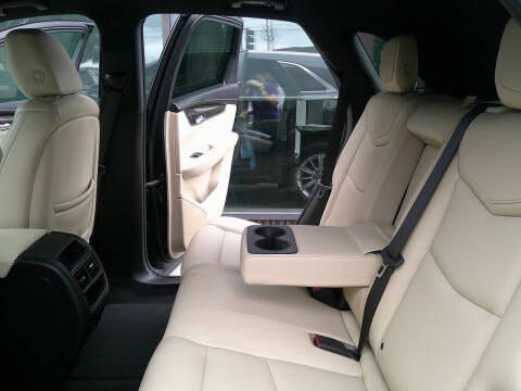 2017 Cadillac XT5