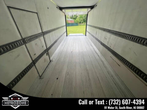 2016 Freightliner M2 106