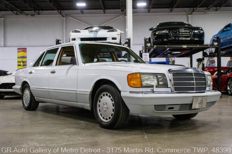 1991 Mercedes-Benz 560-Class 560 SEL