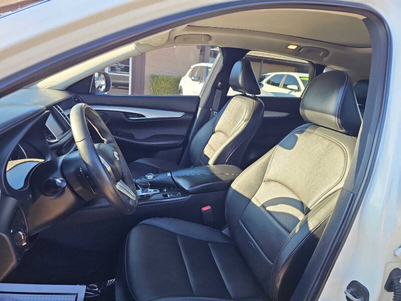 2019 Infiniti QX50 Essential