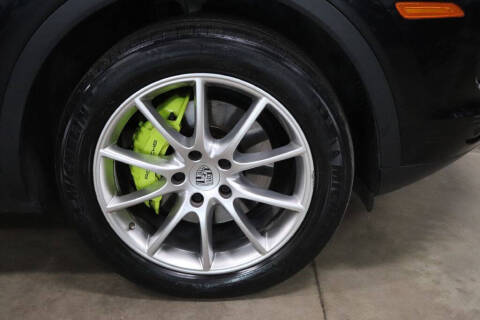 2020 Porsche Cayenne E-Hybrid