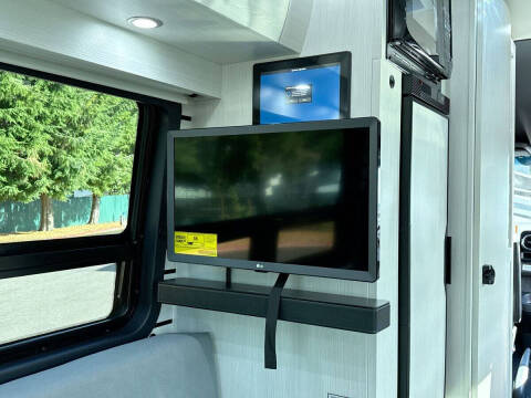 2025 Mercedes-Benz Sprinter