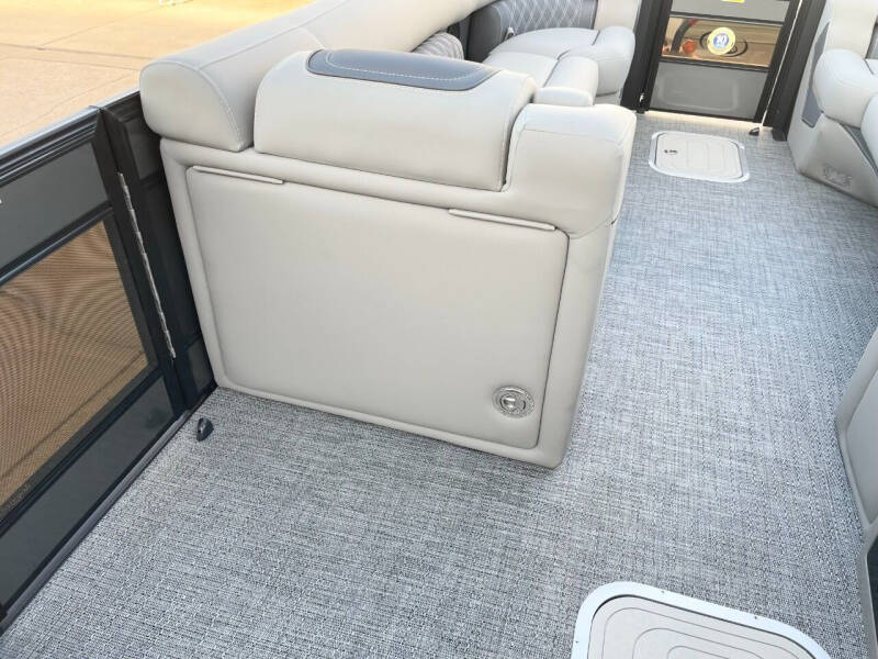 2024 Barletta Lusso 25UCA