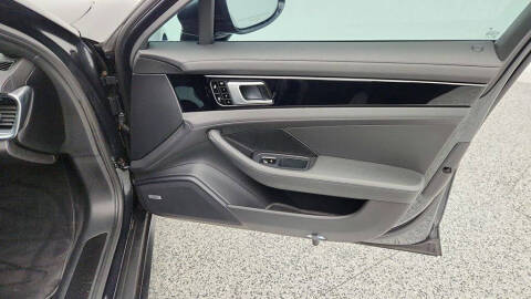 2019 Porsche Panamera 4 E-Hybrid