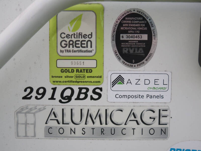 2013 Forest River Coachmen Freedom