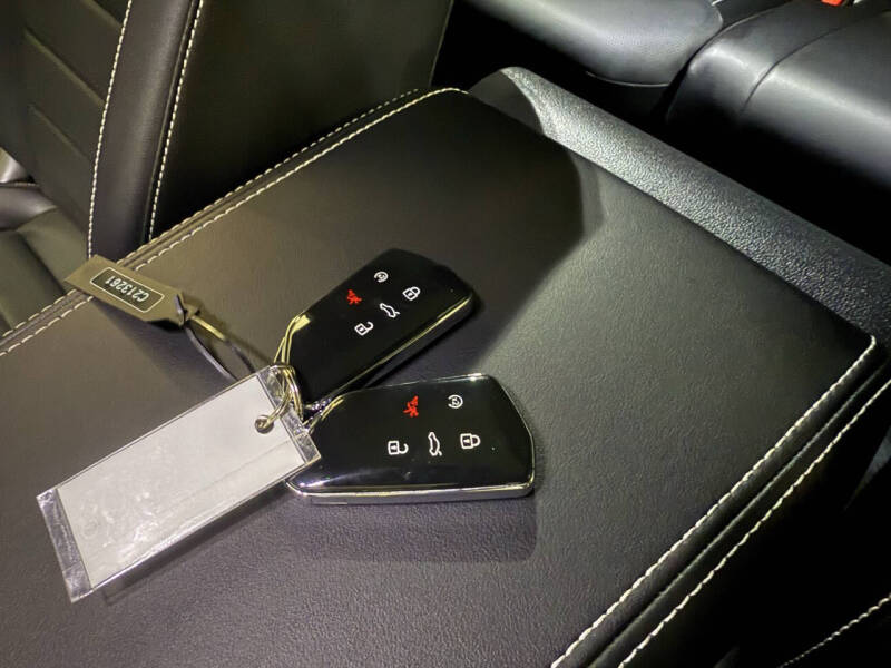 2024 Volkswagen Atlas Cross Sport SEL R-Line 4Motion