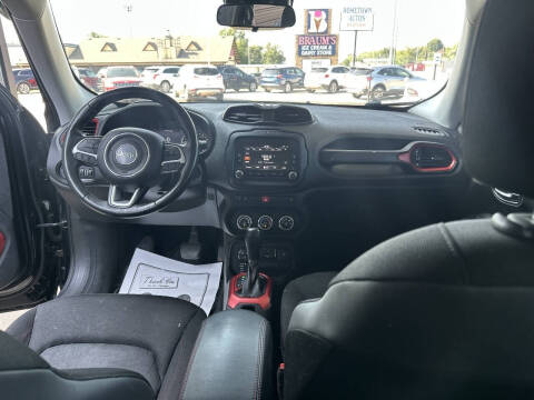 2017 Jeep Renegade Trailhawk