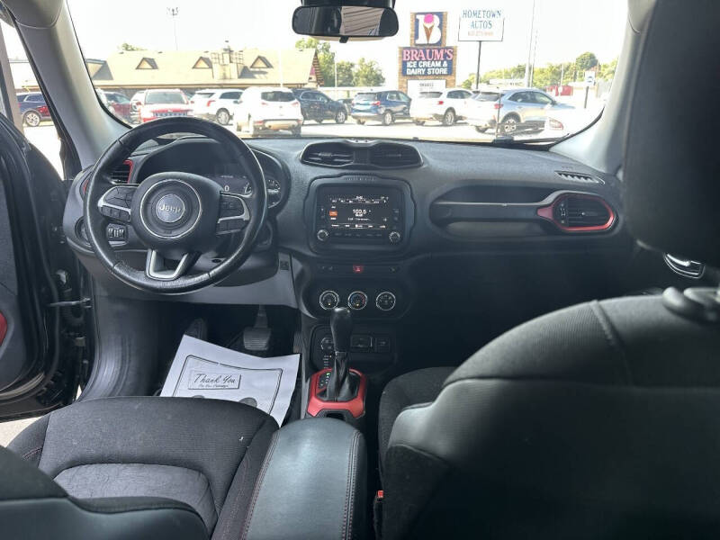 2017 Jeep Renegade Trailhawk