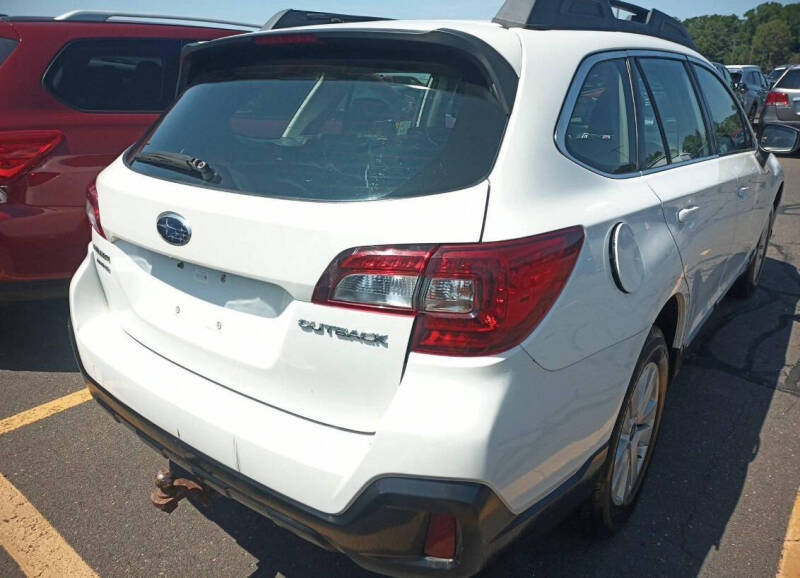 2018 Subaru Outback 2.5i