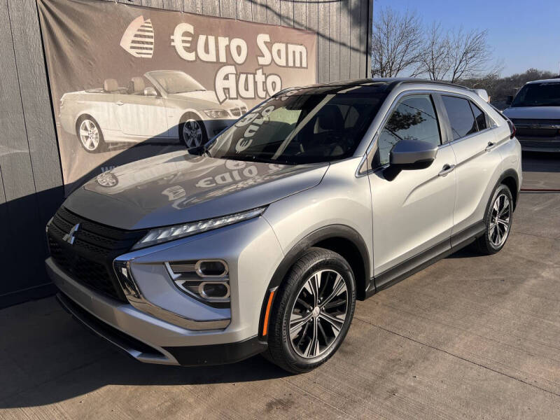 2022 Mitsubishi Eclipse Cross SE's photo