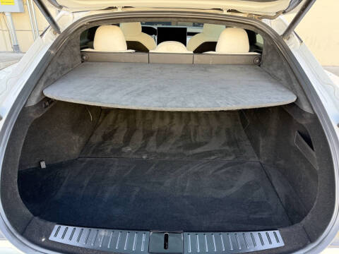 2022 Tesla Model S