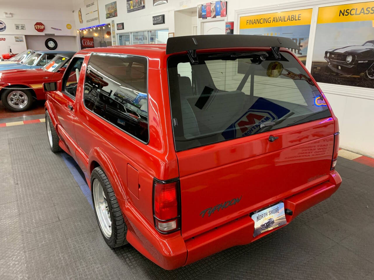 1992 GMC Typhoon 11