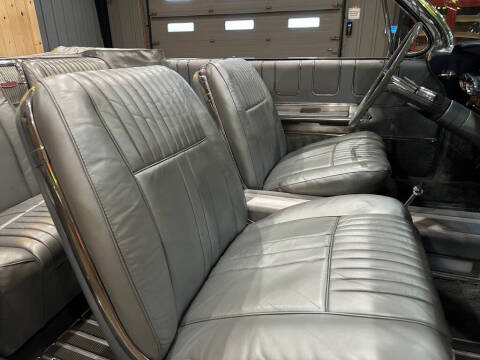 1961 Oldsmobile Starfire