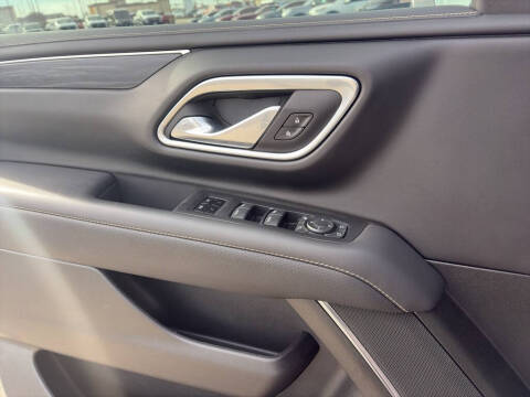 2024 GMC Yukon XL SLT