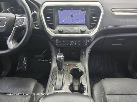 2017 GMC Acadia SLT-1